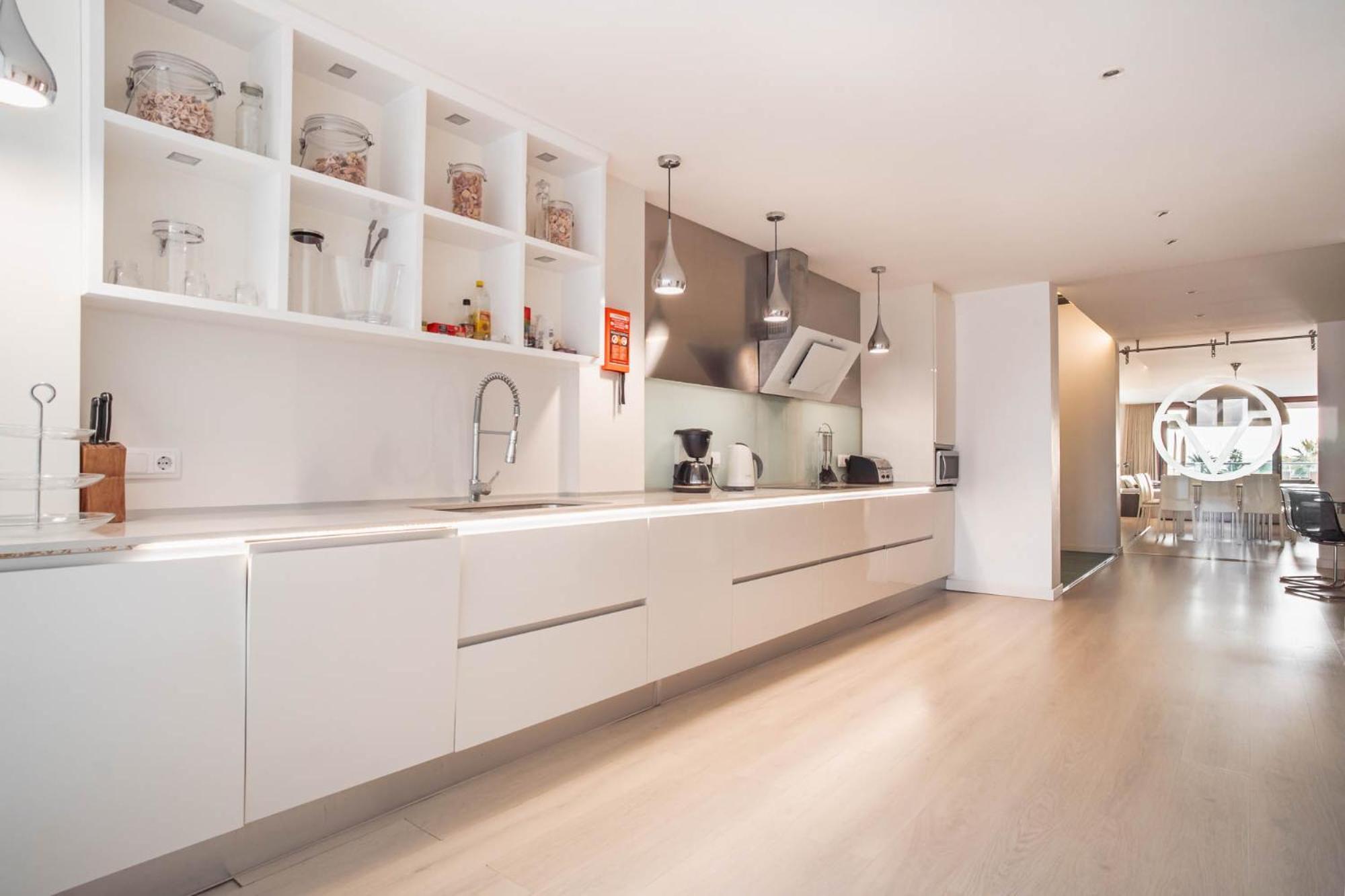 Luxury Sea View Apartment In Puerto De Alcudia Eksteriør bilde