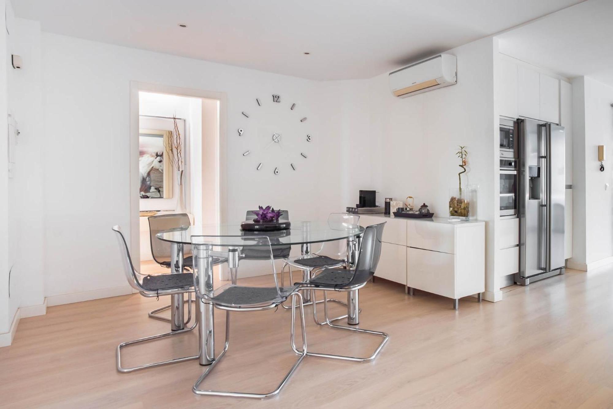 Luxury Sea View Apartment In Puerto De Alcudia Eksteriør bilde